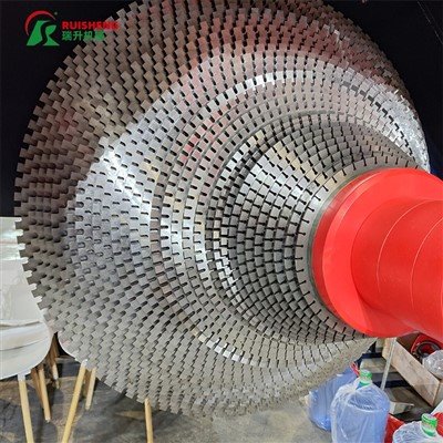 Stone diamond saw blade runout Stone diamond saw blade runout